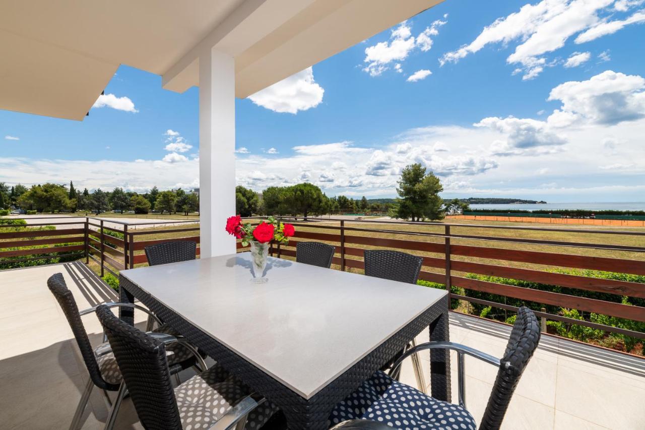 Apartman Petelin Novigrad  Luaran gambar